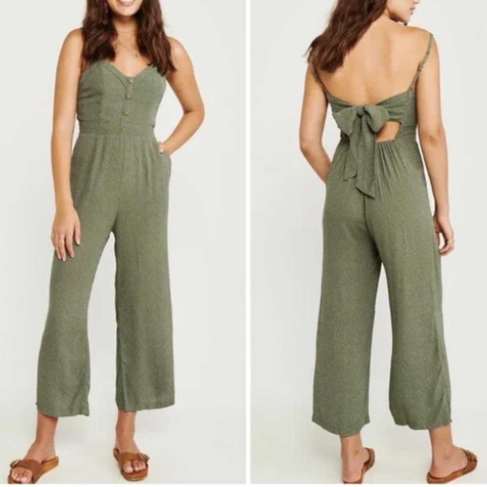 Abercrombie and Fitch Green Tie Back Jumpsuit Small